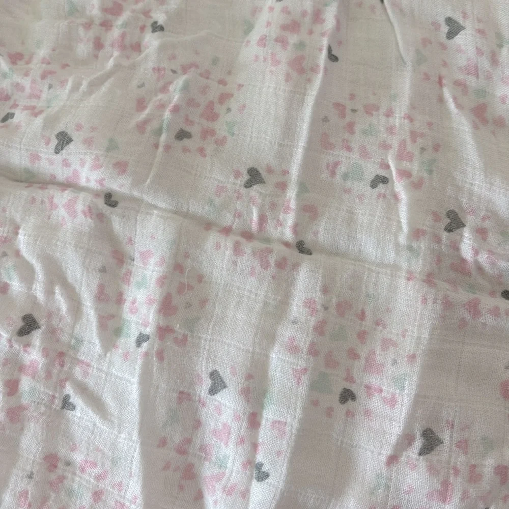 aden + anais soft white